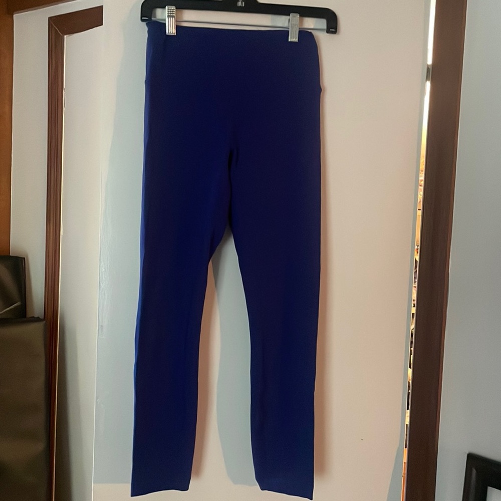 Lu Lu lemon royal blue 7/8 legging w inside drawstring